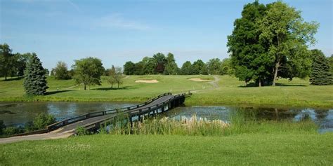 golf courses plymouth mi